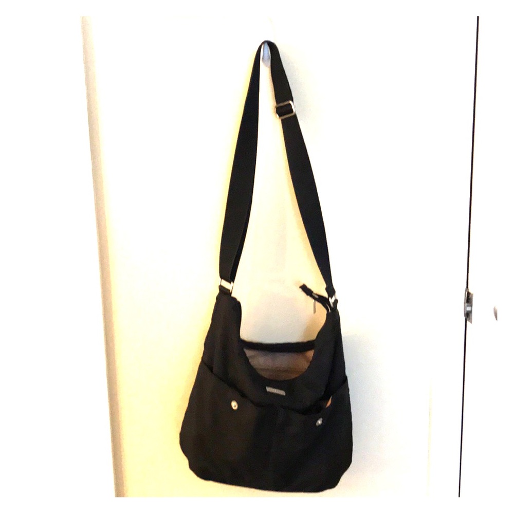 Great used condition Baggallini Crossbody